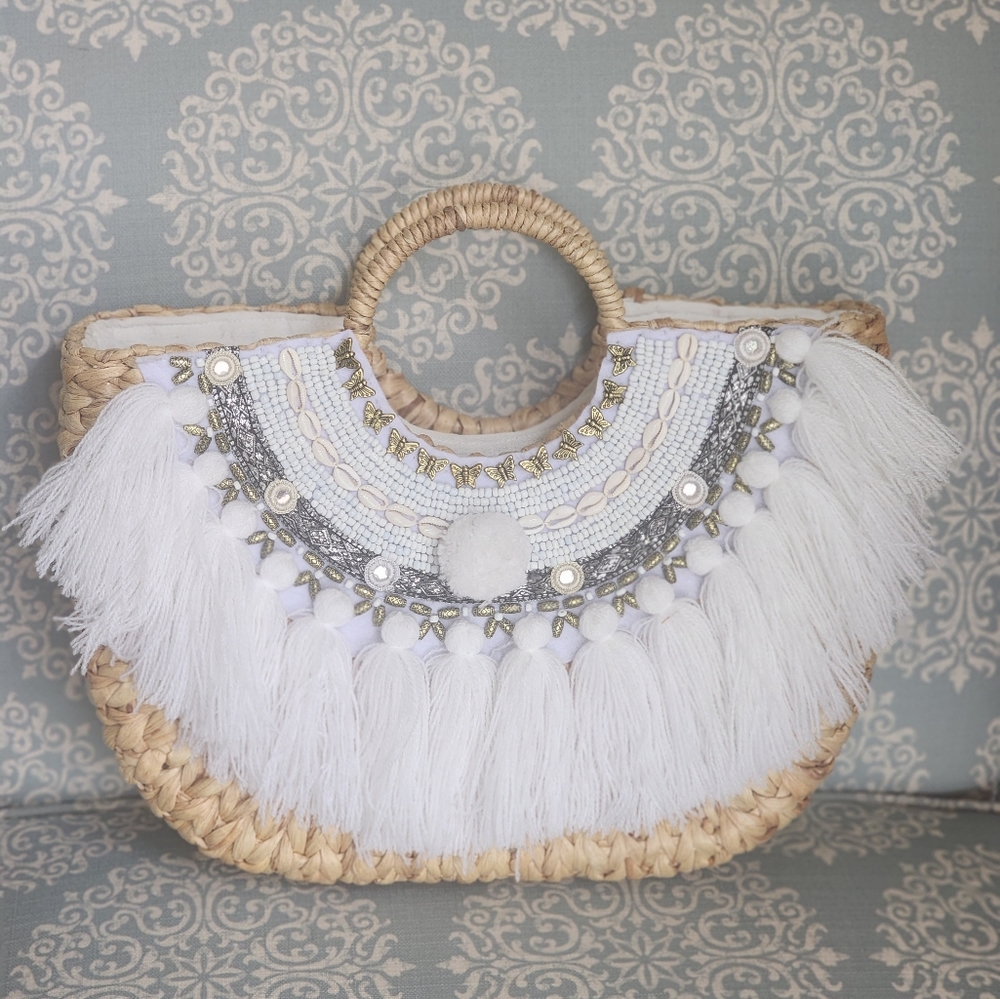NWOT Handwoven Embellised Straw Tote